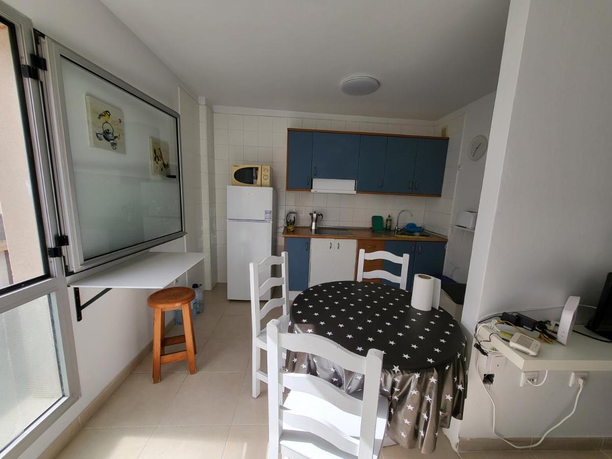 Nice Rooms In A Shared Apartment In The Centre Of Corralejo Habitaciones En Piso Compartido Exterior foto